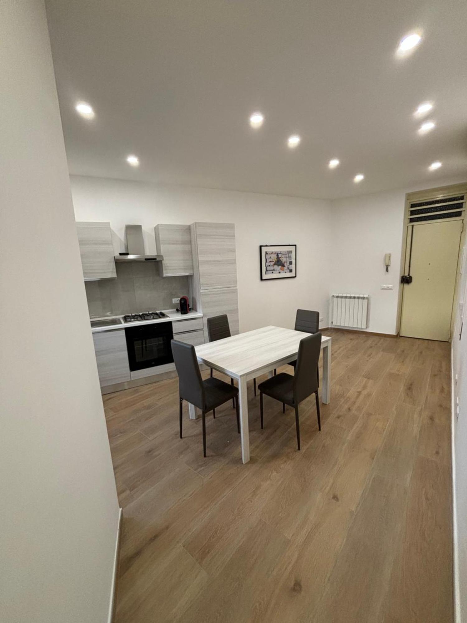 Perni Rooms Palermo Exteriör bild